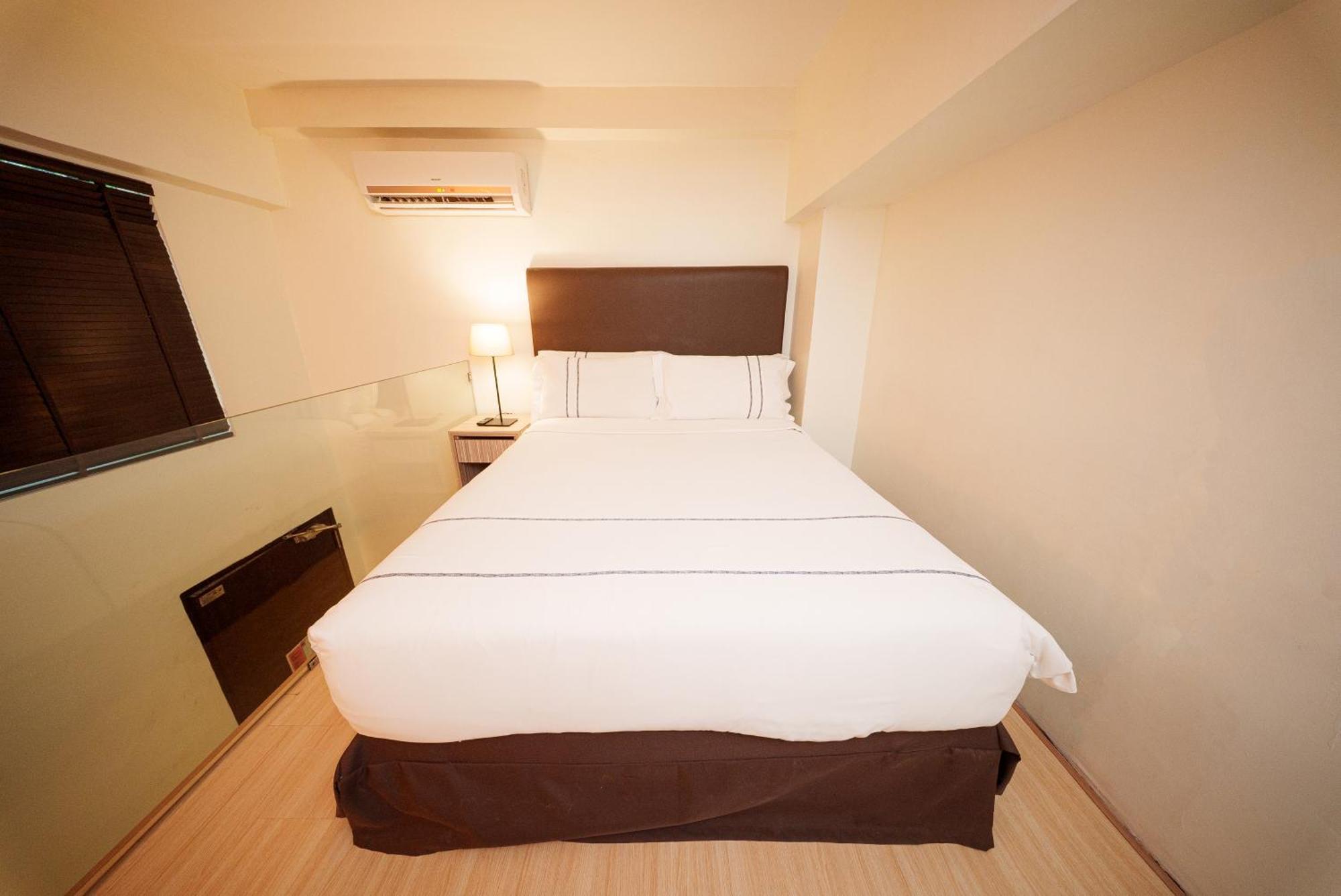 Premier Loft Room