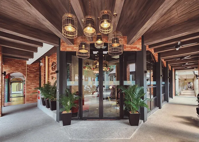 Santa Grand Classic Kuala Lumpur, Chinatown